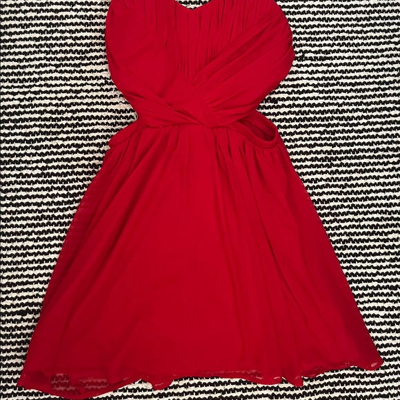 Red dress with side cut out - Picture 3 of 3